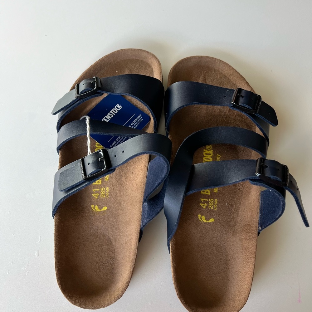 Nwt birkenstock sandals size 41